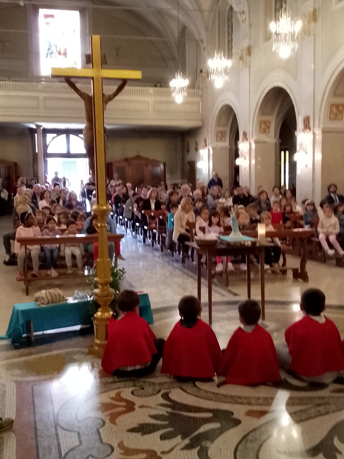 LA PROCESSIONE DEI BAMBINI A NIZZA